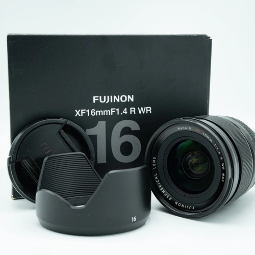 Fujifilm 16mm r - r,