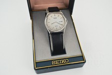 Orologio Seiko SQ100 5Y23-8A50
