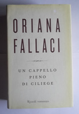 UN CAPPELLO PIENO DI CILIEGE