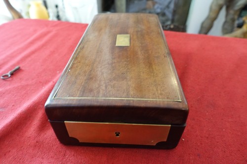Necessaire toilette - de,