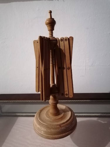 Piccolo arcolaio dipanatore