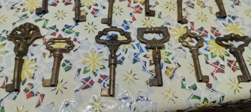 Lotto antiche chiavi in - 18,