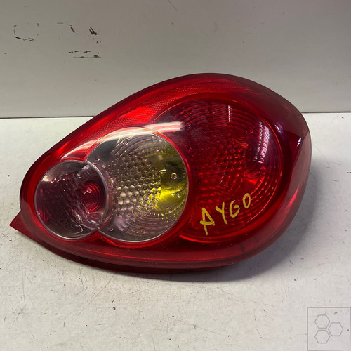 Fanale post toyota aygo - sx.,