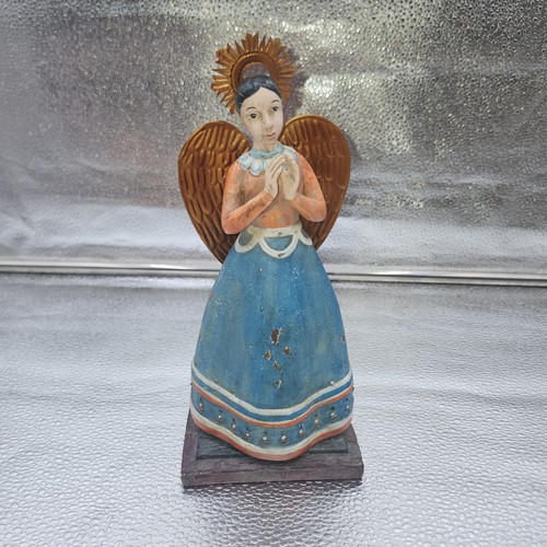 Raro reparto latino santo - reparto,
