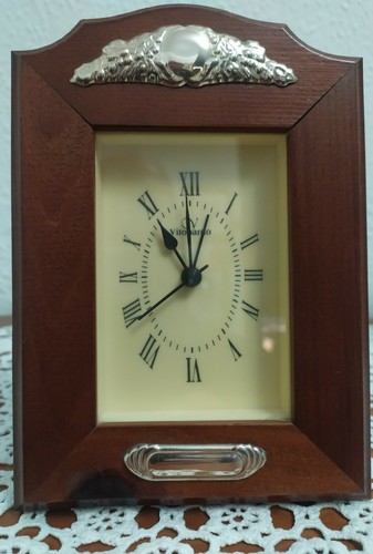Orologio sveglia con - orologio,