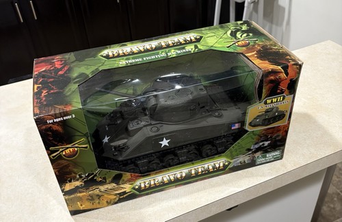 Bravo team wwii - bravo, carro