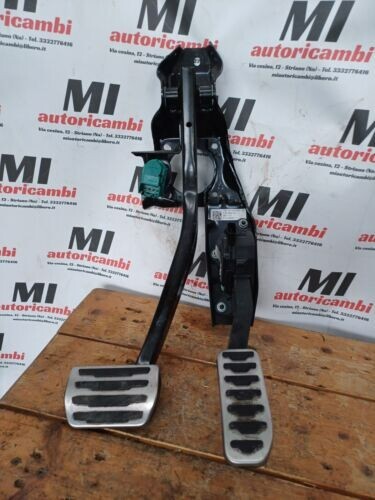 Gj3m 2d094 pedaliera freno - gj3m-2d094-cb,