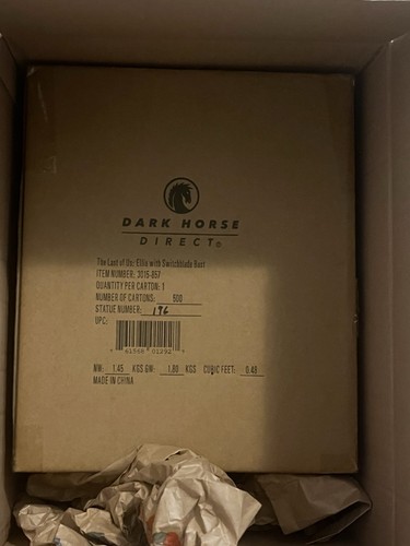 The last dark horse - us,