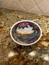 Ciotola G. Hatzopoulos dipinta a mano in Grecia.