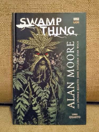 Swamp thing libro quarto - libro,