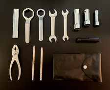Kit attrezzi originale Suzuki