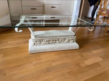 Bellissimo tavolino e lampada