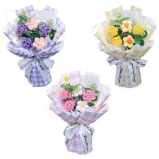 Bouquet di fiori all'uncinetto