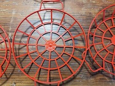 SET SOTTOPIATTI PLASTICA ROSSI MOTIVO RUOTA