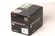 Sigma 18-200mm f.3,5 DC  per Pentax AF  SCATOLA VUOTA, inserto e istruzioni.