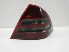 faro posteriore destro per