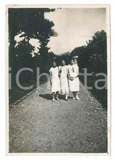 1925 GIGNESE (VB) PARUSCIOLA - Tre ragazze in bianco - Foto 6x9 cm