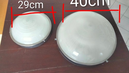 Vecchie lampade vintage anni