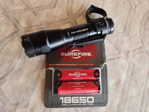 Torcia elettrica surefire fury - torcia,
