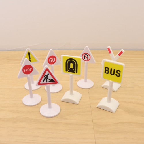 Set cartelli stradali pista - set,