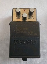 BOSS CE-2B Bass Chorus Pedale