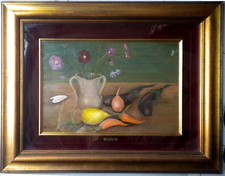 091112 Mario Cortiello (1907-  1981).  Natura morta con fiori e frutta.