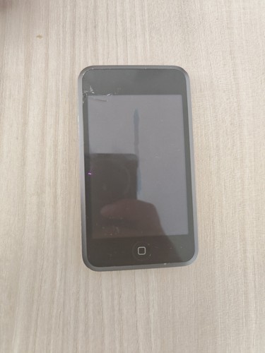 Apple ipod touch 1st - ipod,