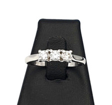 18k White Gold Trilogy Ring