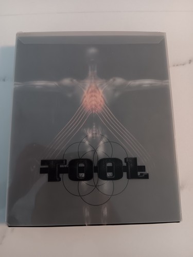 Tool salival dvd - tool, box