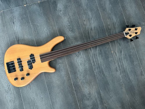 Stagg bc300fl basso - stagg,