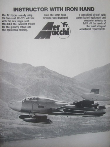 1971 pub aermacchi 326k - 4/1971,