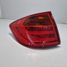 Stop fanale post sx scheggiato BMW serie 3 F30-31 320D 2011-16 1 gancio rotto 72