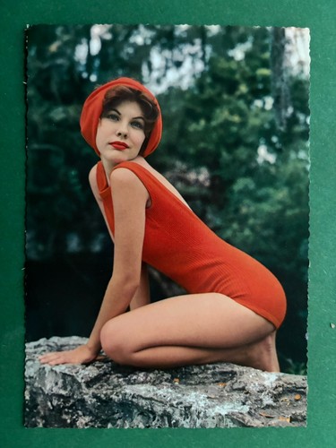Cartolina donna bikini - cartolina,