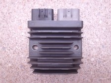 Regolatore di tensione