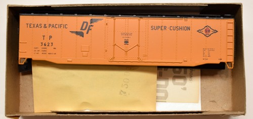 Athearn rail runner - custom, ho