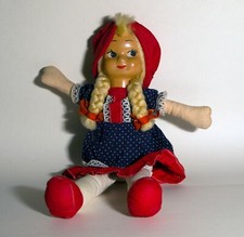 BAMBOLA CELLULOIDE E PEZZA