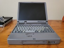 Notebook Vintage Toshiba Tecra 740CDT Laptop 2.1 con problemi al monitor e cd