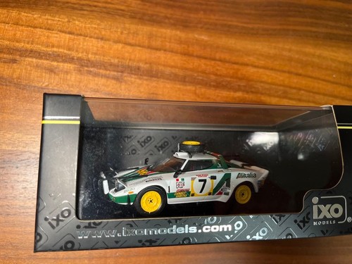 Modellino auto ixo - auto,