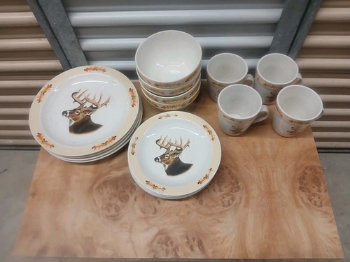 Pezzi rivers edge deer - j.q.,