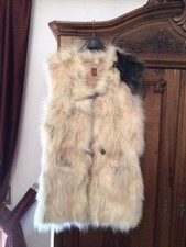 Gilet Lungo In Pelo Di Coyote