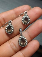 Set orecchini pendenti