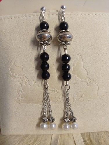 Orecchini lunghi eleganti con