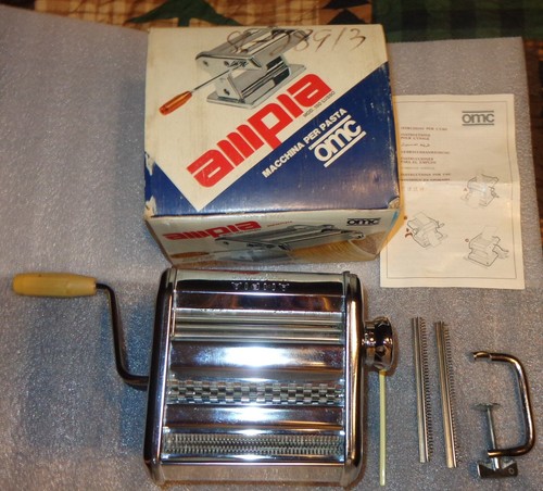 Ampia brevettata pasta machine - brevettata,