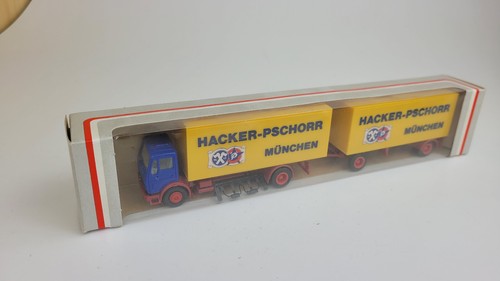 Camion albedo con rimorchio - camion,