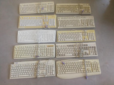 Stock Lotto 10 Tastiere PS2 Vintage colore Bianco Usate varie marche