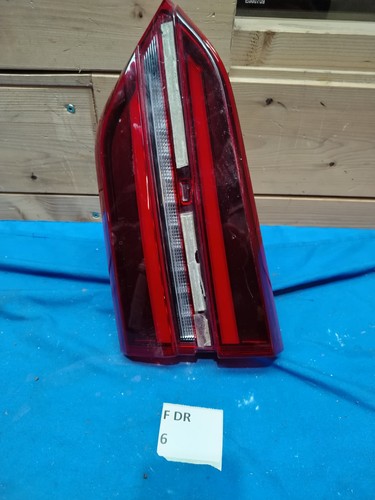 Fanale posteriore - f, 6