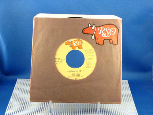 Bee gees stayin alive if - alive, /