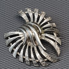 BIJOU VINTAGE - Belle broche