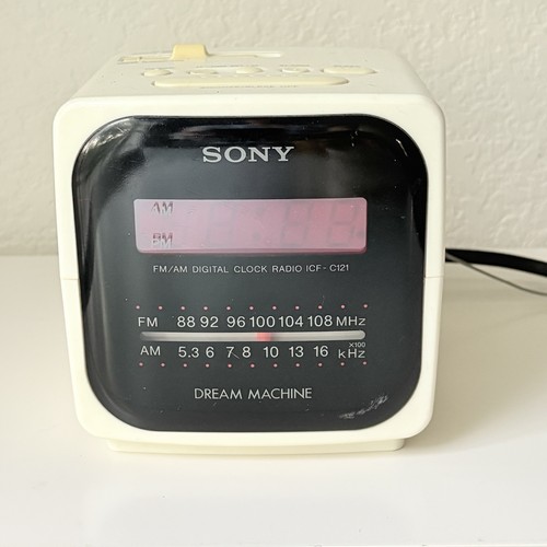 Radio sveglia digitale vintage