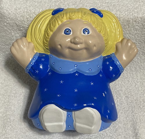 Statuina ceramica bambola